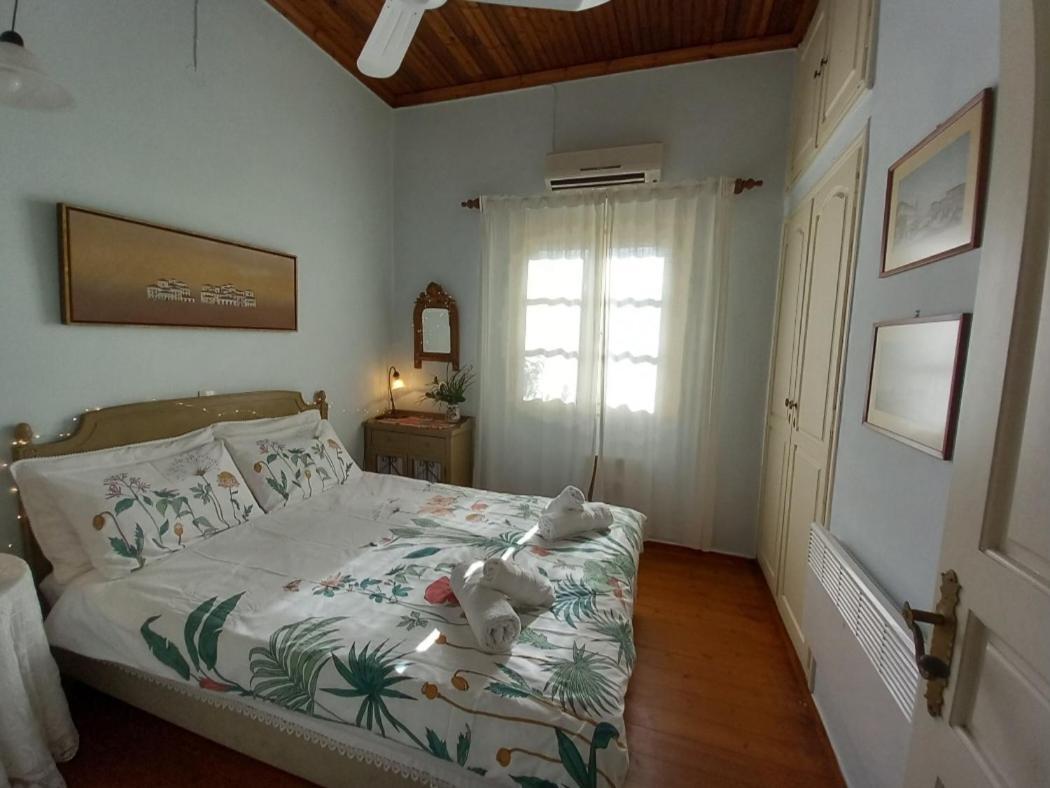 Aphrodite'S Coast Retreat House! Galaxidi Exterior photo